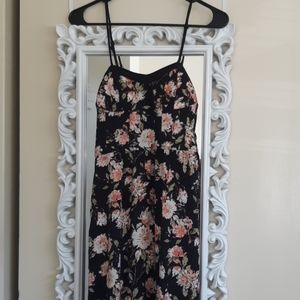 Floral maxi dress NWT